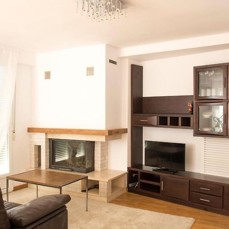 Ferienwohnung Vut Duplex La Puebla Parking Gratis Burgo Exterior foto